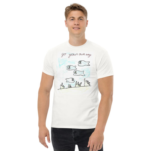 Go your own way Unisex classic tee - Image 2